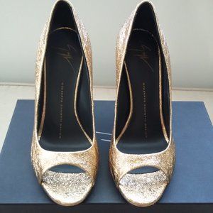 Giuseppe Zanotti Gold Peep Toe Heels